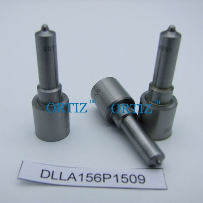DLLA156P1509 Oil Spray Nozzle , Lightweight Common Rail Engine Spare Parts